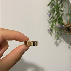 gold ring